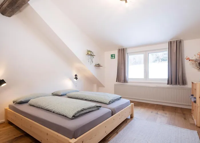 Schoene Im Allgaeu Fuer Bis Zu 10 Pers. Lejlighed Bad Hindelang