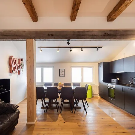 Schöne Im Allgäu Für Bis Zu 10 Pers. Apartamento *